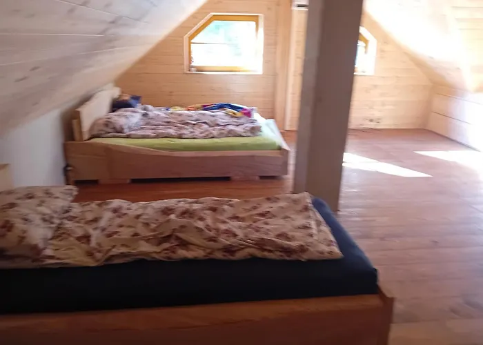 Hisa Sujica * Lublaň